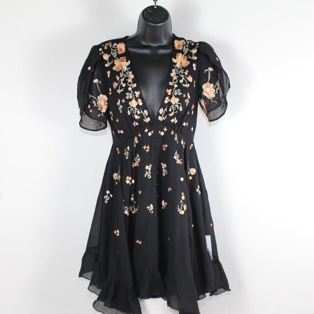 ASOS - Picture 1 of 10